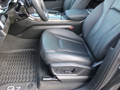 Used 2024 Audi Q7 2.0T Premium Plus image 24