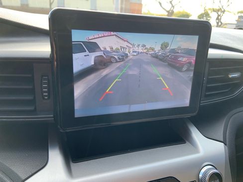 Used 2021 Ford Explorer 2WD image 17