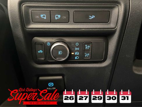 Used 2022 Ford F150 XLT w/ Equipment Group 302A High image 43