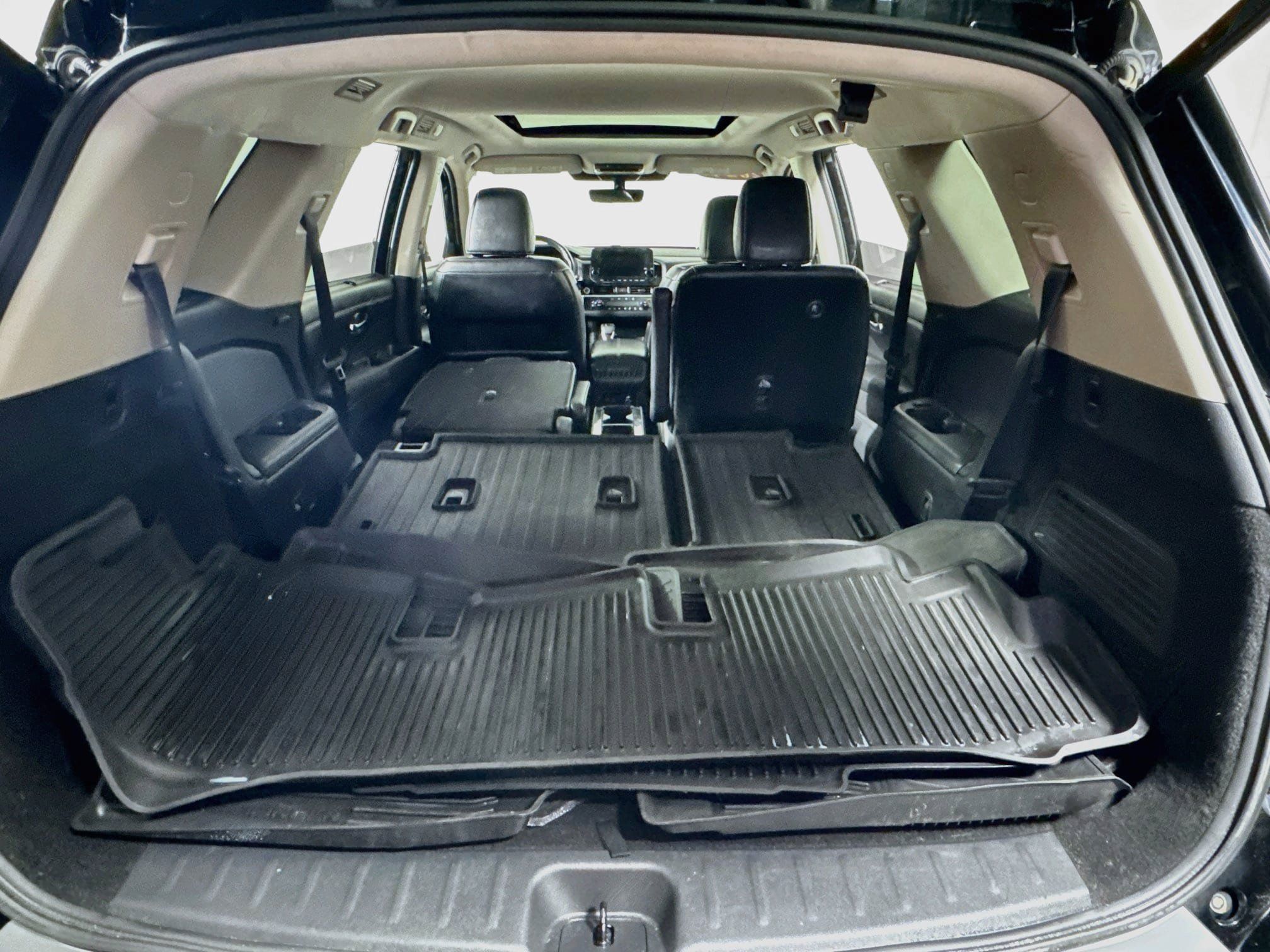 Used 2024 Nissan Pathfinder Platinum AWD/4WD image 26