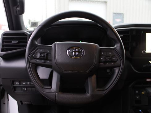 New 2026 Toyota Tundra SR image 8