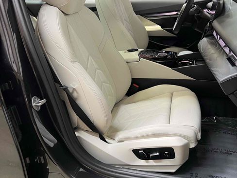 Used 2024 BMW i5 eDrive40i RWD image 46