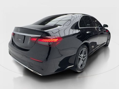 Used 2023 Mercedes-Benz E 350 4MATIC Sedan image 7