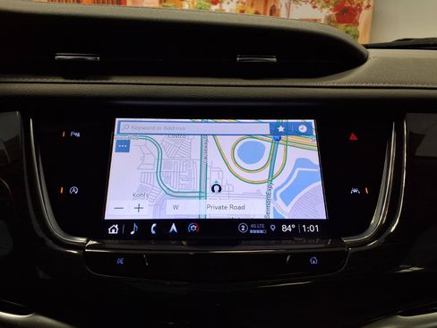Certified 2025 Cadillac XT6 Premium Luxury FWD image 23
