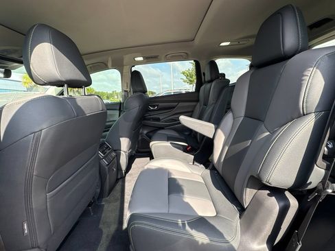 Used 2023 Subaru Ascent Onyx Edition AWD/4WD image 18