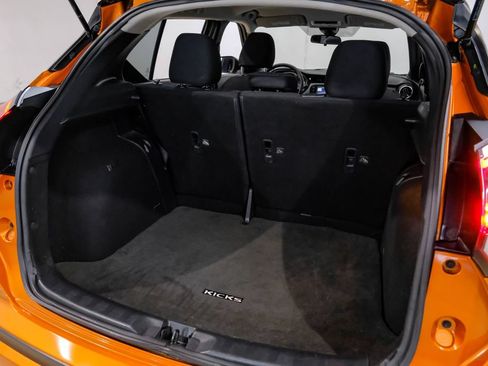 Used 2023 Nissan Kicks SR FWD image 67