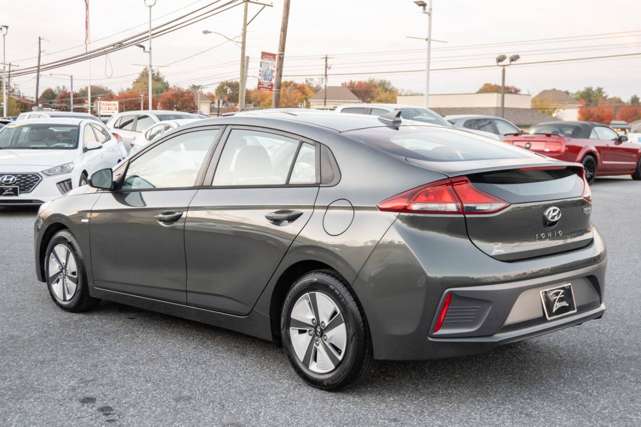 Used 2020 Hyundai Ioniq Blue FWD image 8