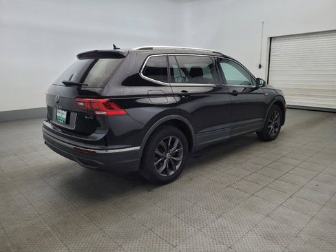 Used 2022 Volkswagen Tiguan SE image 9