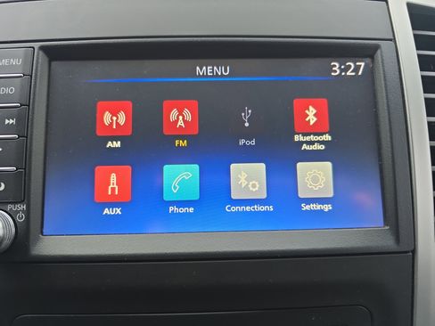 Used 2019 Nissan Frontier SV image 28