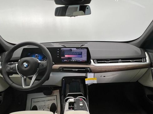 New 2026 BMW X1 xDrive28i w/ Technology Package image 10
