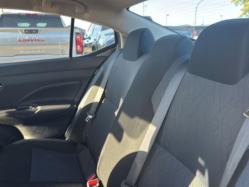 Used 2025 Nissan Versa SV FWD image 21