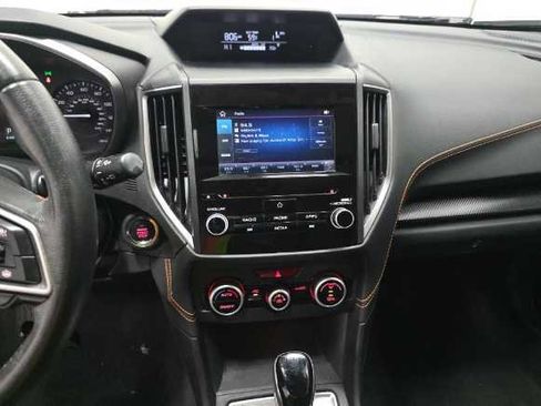 Used 2022 Subaru Crosstrek 2.0i Premium w/ Moonroof Package image 12