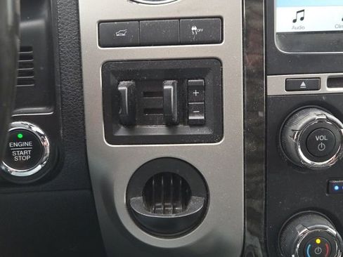 Used 2016 Ford Expedition EL Limited RWD image 33