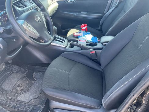 Used 2017 Nissan Sentra S image 13