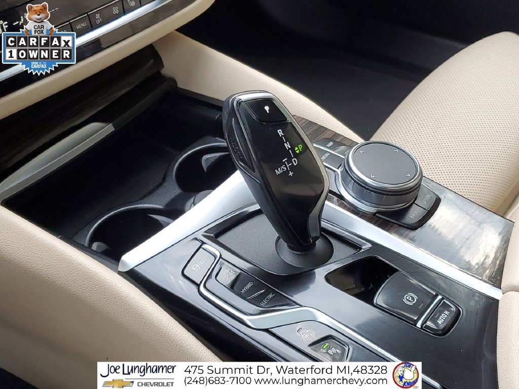 Used 2023 BMW 530e xDrive w/ Premium Package AWD/4WD image 18