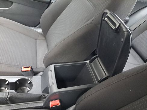 Used 2015 Volkswagen Jetta S image 34