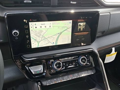 New 2026 GMC Sierra 1500 AT4 w/ Technology Package AWD/4WD image 12