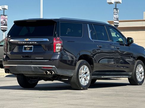 Used 2023 Chevrolet Suburban Premier AWD/4WD image 6