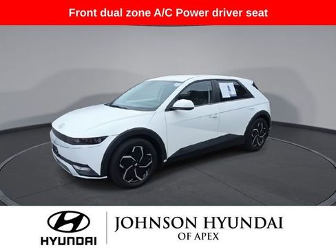 Used 2022 Hyundai Ioniq 5 SE image 4