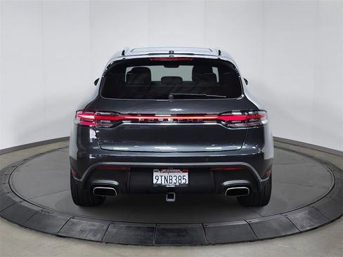 Used 2025 Porsche Macan image 6
