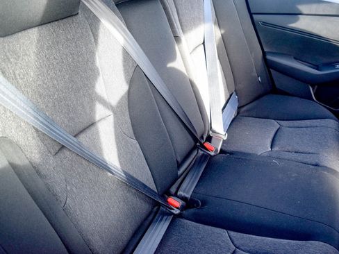 Used 2025 Honda Accord SE image 11