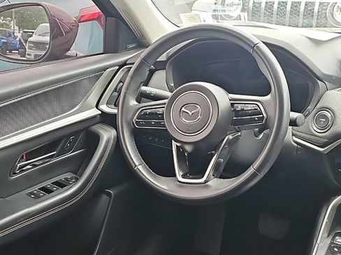 Used 2024 MAZDA CX-90 Plug-In Hybrid w/ Premium Pkg AWD/4WD image 11