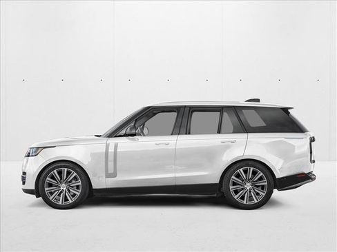 New 2026 Land Rover Range Rover SE image 3