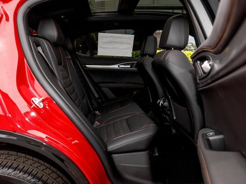 New 2025 Alfa Romeo Stelvio Sprint image 33