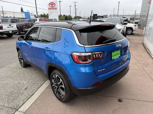 Used 2022 Jeep Compass Limited AWD/4WD image 4