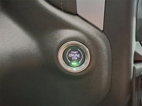 Used 2020 GMC Sierra 1500 SLT image 20