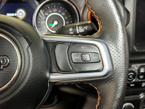 Certified 2022 Jeep Gladiator Mojave w/ LED Lighting Group image 44