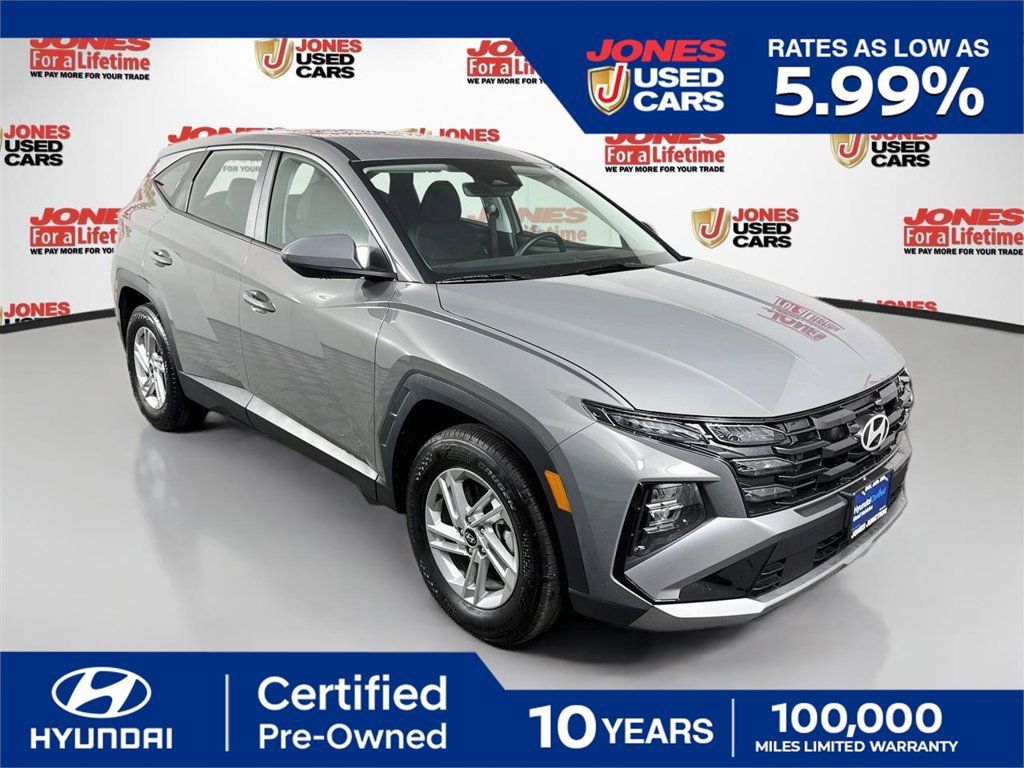Used 2025 Hyundai Tucson SE FWD image 1
