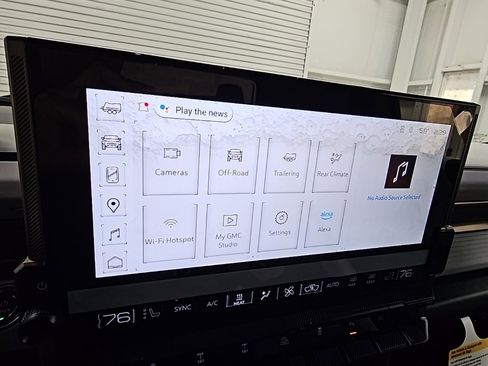 New 2025 GMC Hummer EV 3X w/ Extreme Off-Road Package image 18