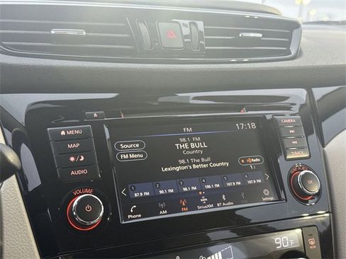 Certified 2022 Nissan Rogue Sport SL w/ Premium Package image 16