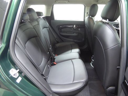 Used 2019 MINI Cooper Clubman ALL4 w/ Premium Package image 30