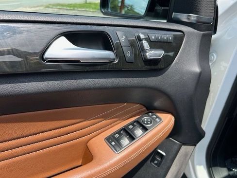 Used 2019 Mercedes-Benz GLE 43 AMG 4MATIC Coupe image 22