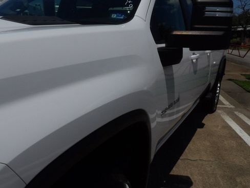 Used 2022 Chevrolet Silverado 2500 LT RWD image 7