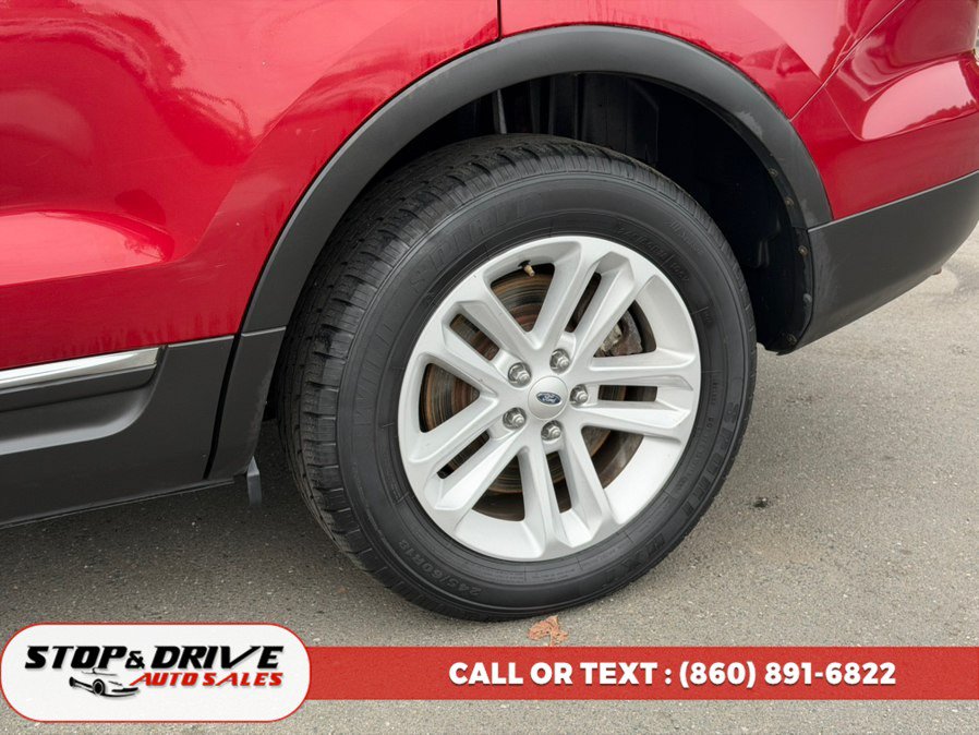 Used 2013 Ford Explorer XLT AWD/4WD image 9