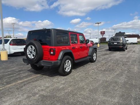 Used 2021 Jeep Wrangler Unlimited Sport AWD/4WD image 5