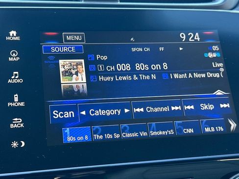 Used 2017 Honda CR-V Touring image 18