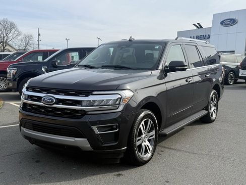 Used 2024 Ford Expedition Max Limited image 9