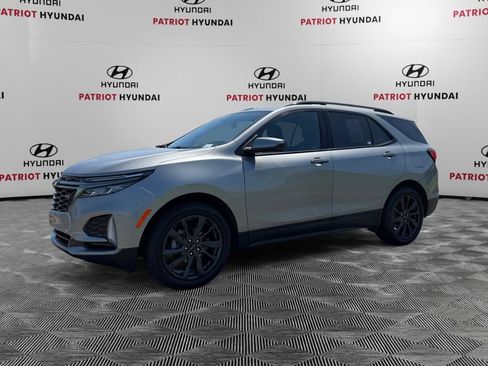 Used 2023 Chevrolet Equinox RS FWD image 7