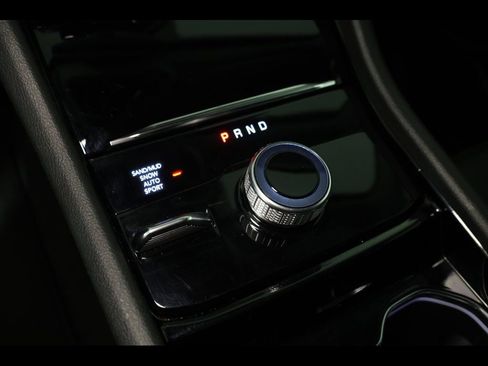 Used 2022 Jeep Grand Cherokee Limited image 13