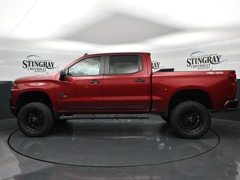 Used 2020 Chevrolet Silverado 1500 Custom w/ Custom Value Package AWD/4WD image 4