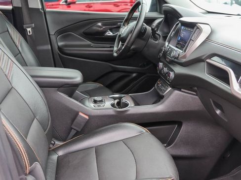 Used 2023 GMC Terrain AT4 image 18
