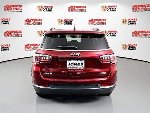 Used 2022 Jeep Compass Latitude w/ Convenience Group image 14