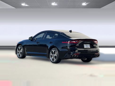 Used 2020 Kia Stinger GT-Line image 3
