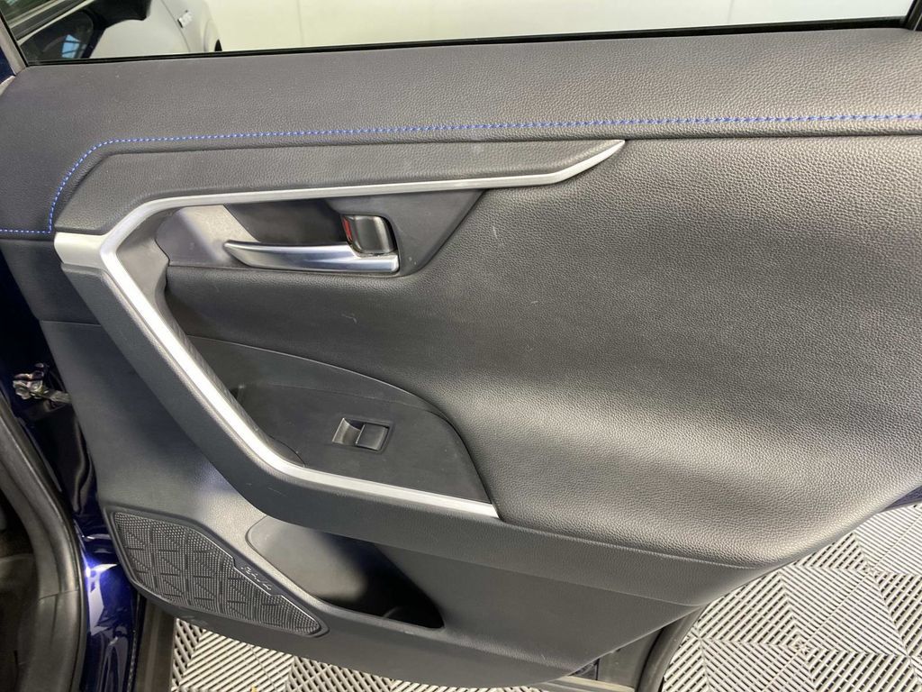 Used 2020 Toyota RAV4 XSE w/ All Weather Liner Package AWD/4WD image 26