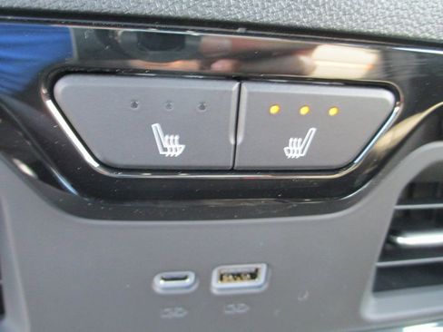 New 2026 GMC Sierra 1500 AT4 w/ AT4 Premium Package image 13