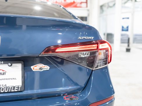 Used 2025 Honda Civic Sport image 46